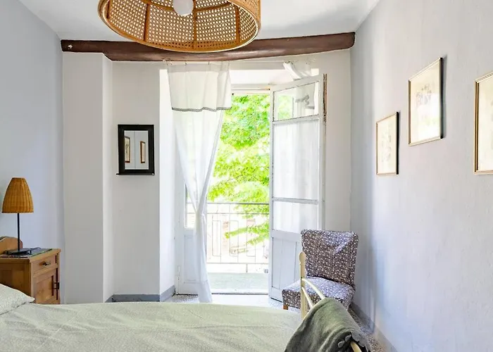 Queen Bee Apartament *