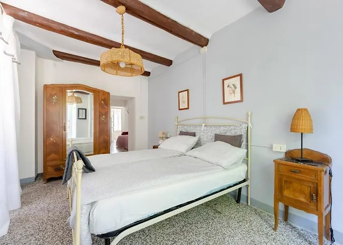 Queen Bee Apartament Ponzone